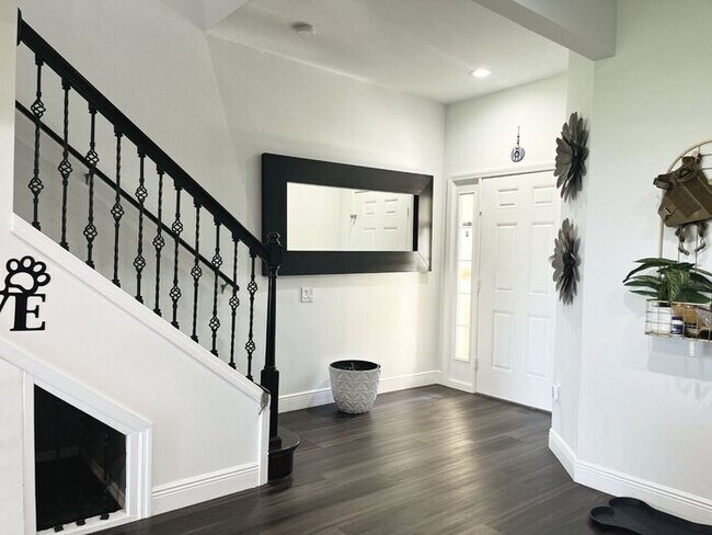Building Photo - **"Modern Elegance: Fully Updated 3-Bed, 2.5-Bath Townhome with Designer Kitchen"**