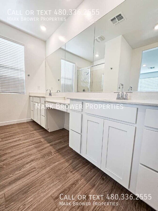 Building Photo - 32483 N Jasper St