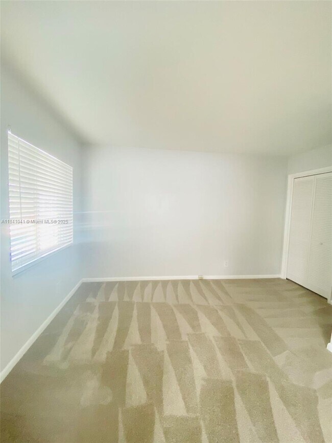 Building Photo - 1100 Atlantic Shores Blvd