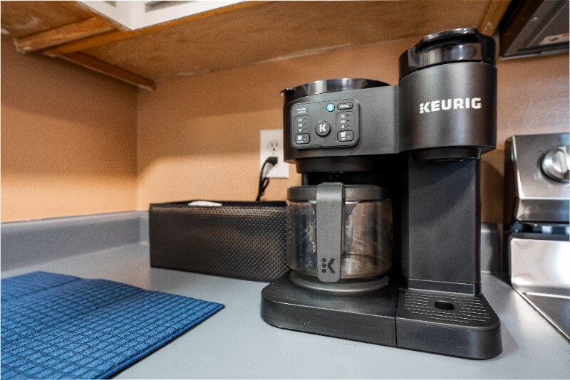 Building Photo - 284 Raleigh Dr