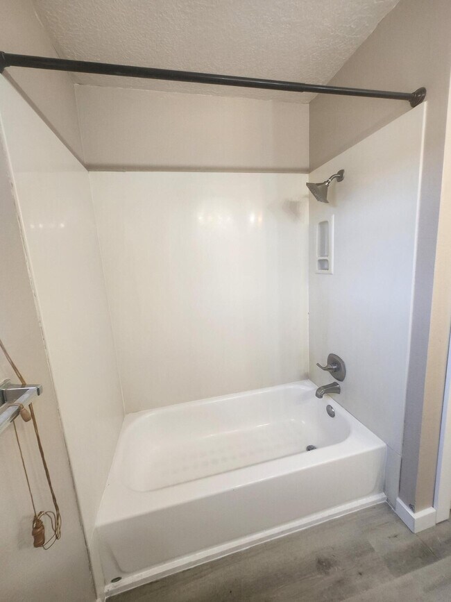 Building Photo - 8404 Casa Morena Ct NW