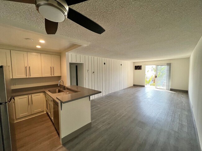 Building Photo - woo107