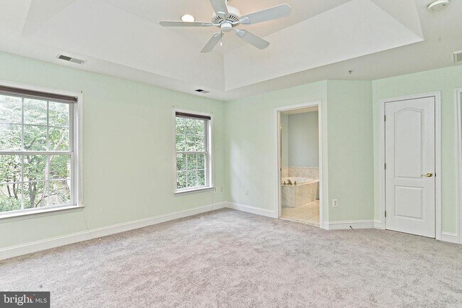 Building Photo - 12035 Treeline Way
