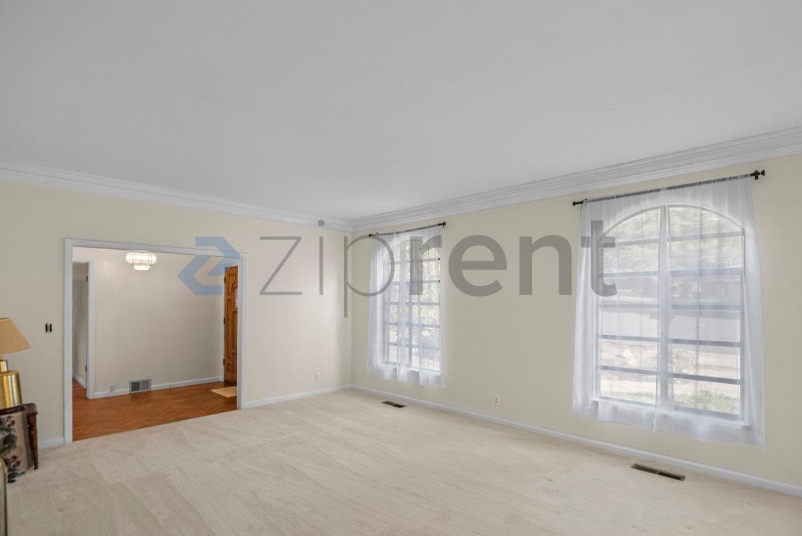 Building Photo - 138 Virginia Ct