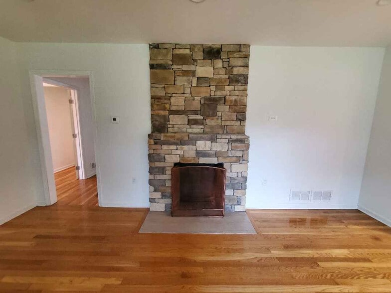 Building Photo - Room in Single Family Home on Morris Brown Dr SW