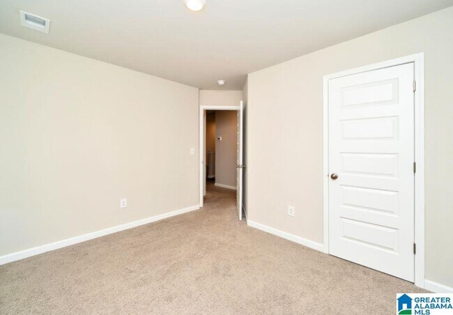 Building Photo - 211 Driftwood Ln