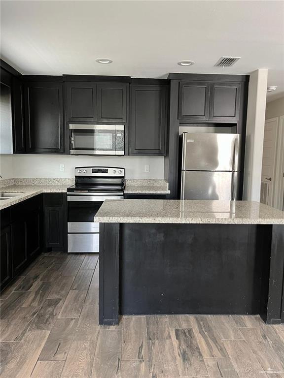 Building Photo - 15 Sabercat Ave