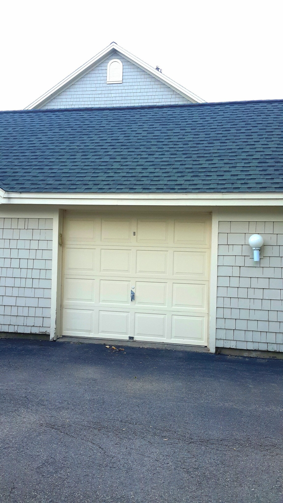 Private Garage - 1406 Greymoor Way