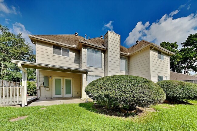Building Photo - 12522 Lusterleaf Dr