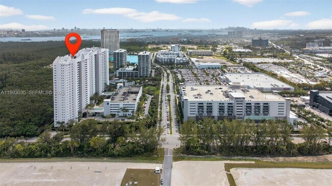 Building Photo - 15051 Royal Oaks Ln