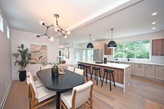 Building Photo - 3 Bed, 3.5 Bath - Modern, sleek & steps from Wasson Way!