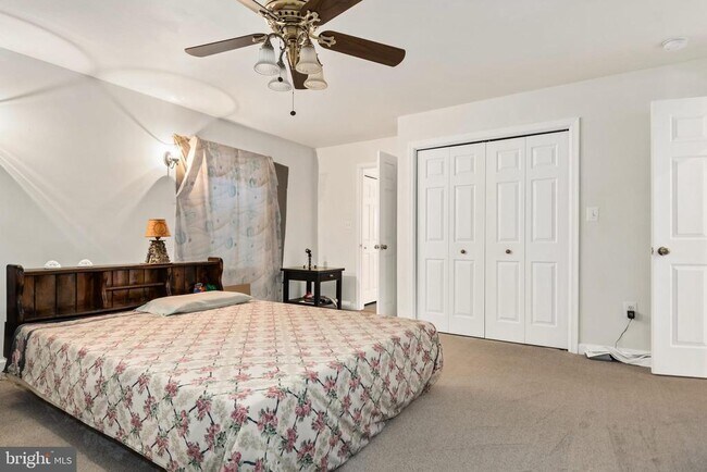 Building Photo - 410 Aldots Ln