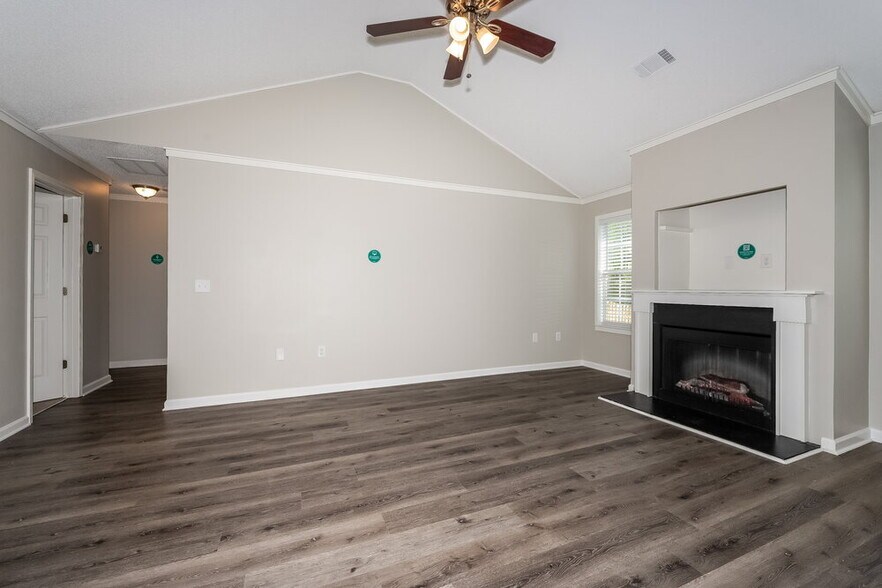 Building Photo - 232 Galway Ln