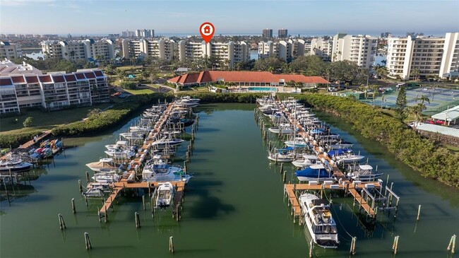 Building Photo - 7902 Sailboat Key Blvd S