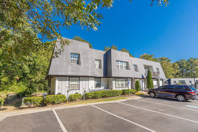 Building Photo - Pines at Lawrenceville Apartments