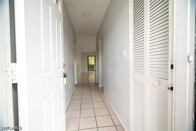 Building Photo - 5254 Treetops Dr