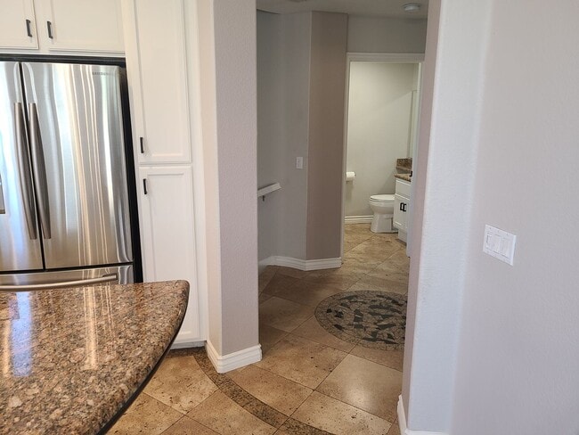 Building Photo - Great golf course views