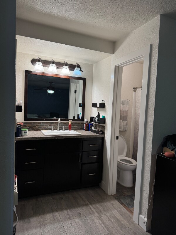 Building Photo - 1474 N Erin Ave