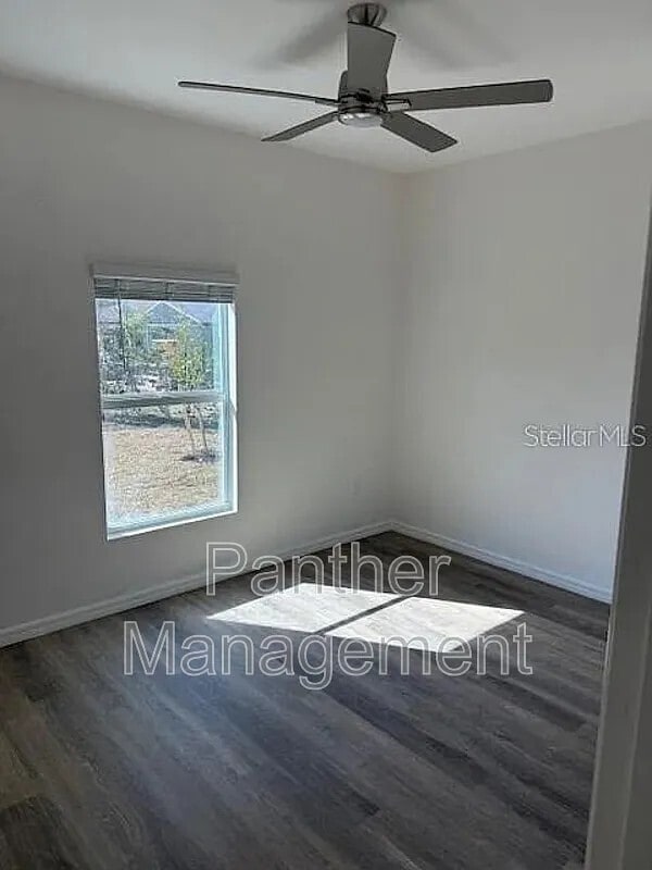 Building Photo - 7379 Helliwell St