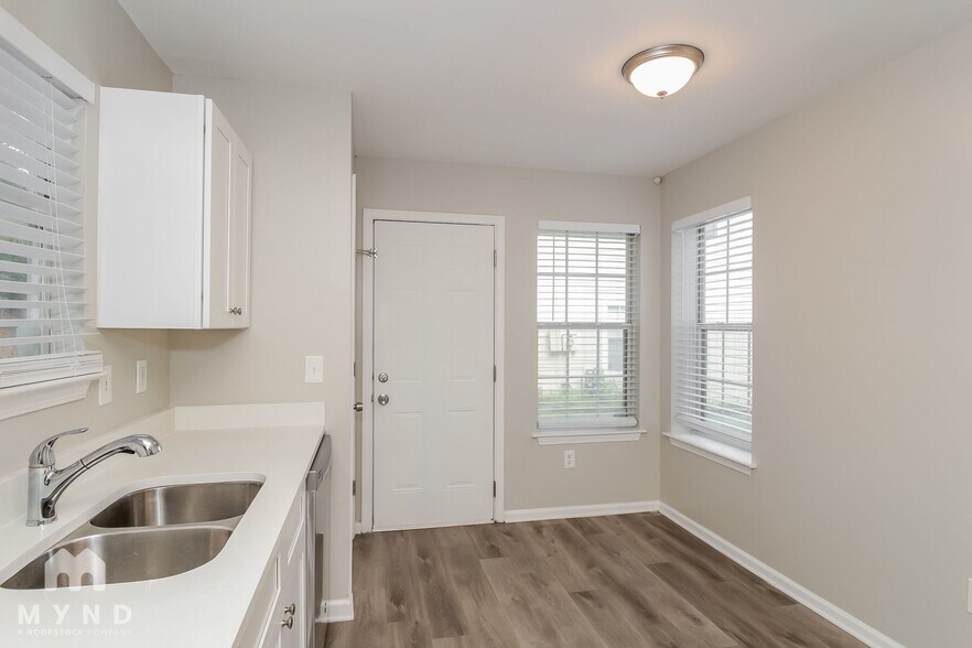 Building Photo - 314 Summer Cove NW