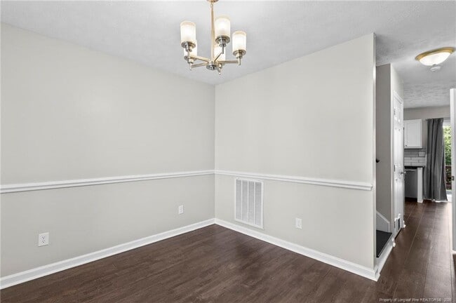 Building Photo - 324 Nettletree Ln