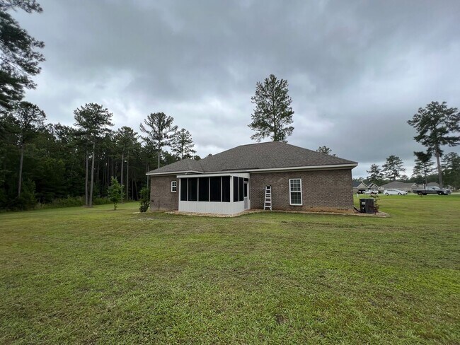 Building Photo - 407 Tradewind Trl