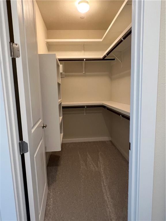 Building Photo - 12001 Vista Parke Dr