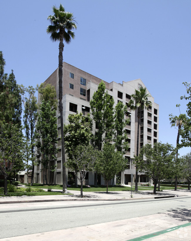 Building Photo - Anaheim Memorial Manor