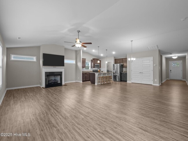 Building Photo - 227 Patriot Dr