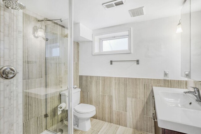 Building Photo - Beautifully Updated West Highland Home Near Sloan’s Lake