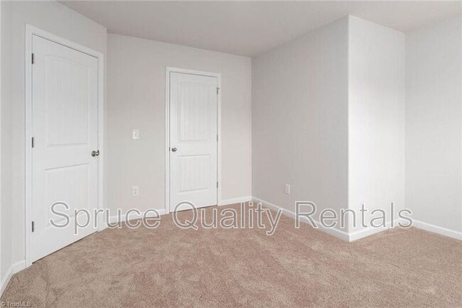 Building Photo - 2232 Balmore Ave