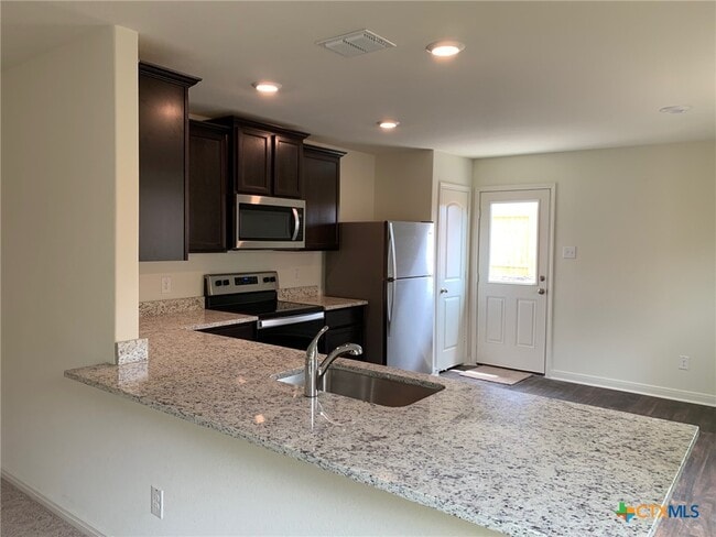 Building Photo - 3947 Turtle Creek
