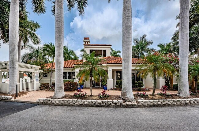 Building Photo - 6105 Bahia Del Mar Cir
