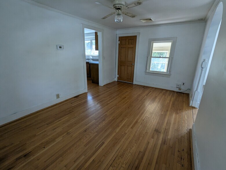 Dining Room - 18 Madison St
