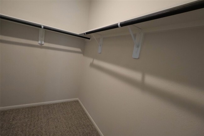 Building Photo - 67 Courageous Side Way