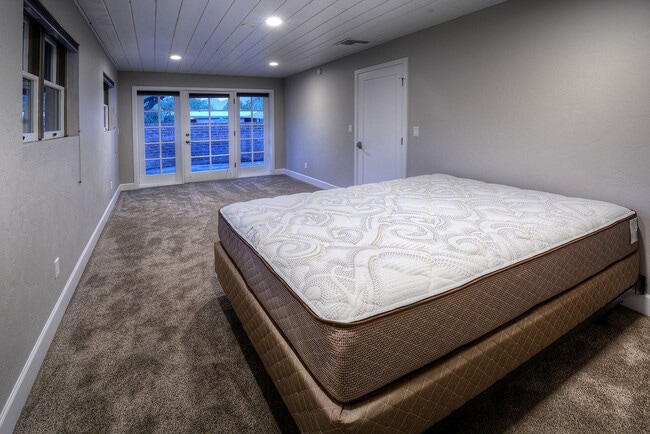 Building Photo - PRELEASE FOR AUGUST 2026 - Gorgeous Brick Ranch Home