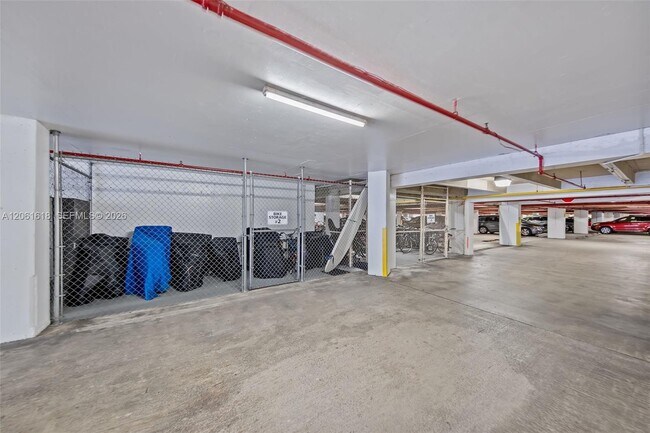Building Photo - 4000 Towerside Terrace