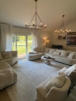 Building Photo - 7725 River Ridge Rd NE