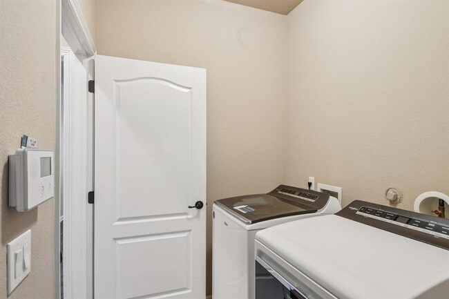 Building Photo - 13900 Ashton Woods Cir