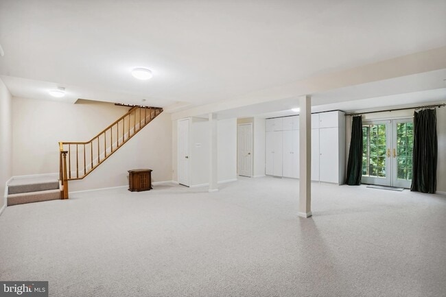 Building Photo - 9708 Locust Hill Dr