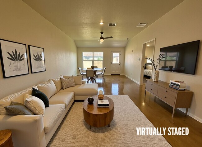 Building Photo - 1157 Lindsey Dr