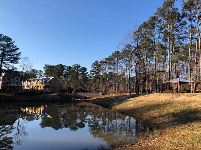Building Photo - 888 Mayfield Rd