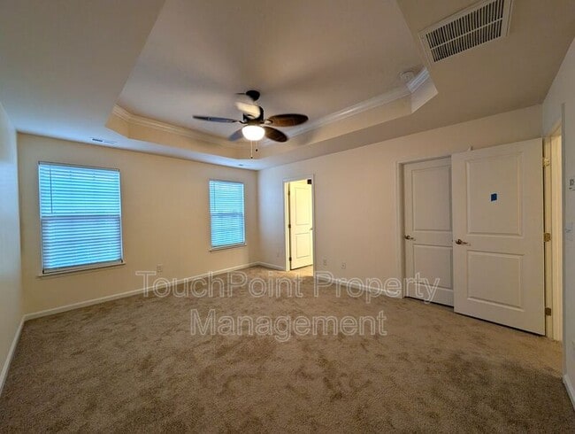 Building Photo - 4061 Zilker Park Dr