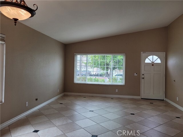 Building Photo - 775 Falcon View St