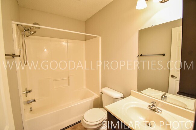 Building Photo - 3 Bedroom 2.5 Bathroom with a 2-car attached garage end unit