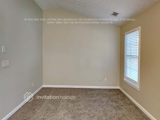 Building Photo - 9008 Mallory Ln