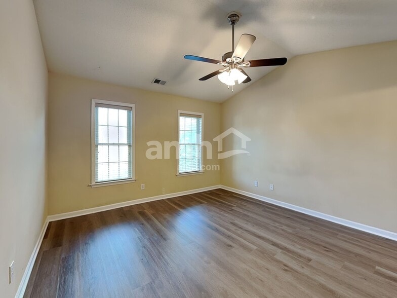 Building Photo - 509 Crystal Hill Ct