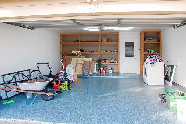 Building Photo - 15510 W Barbara Cir