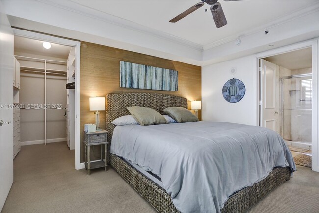 Building Photo - 19111 Collins Ave