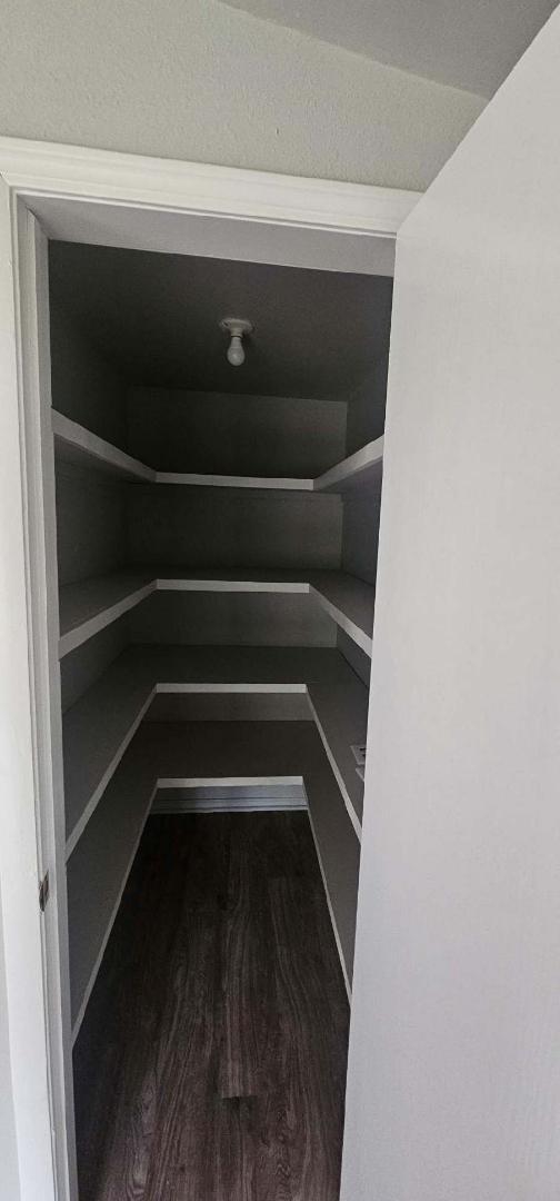 Building Photo - 2 Hope Dr